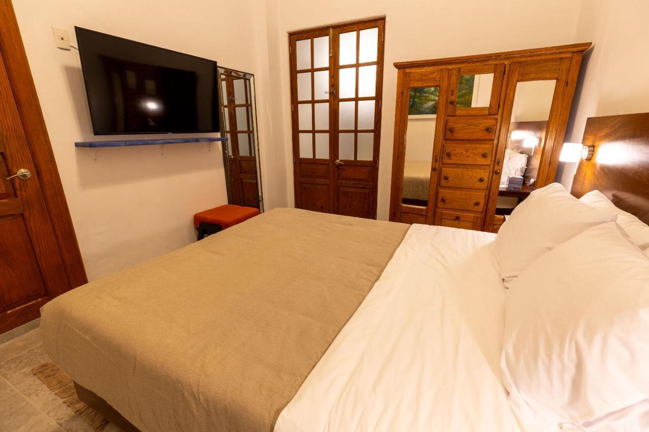 Plaza Chapala Hotel Eksteriør billede